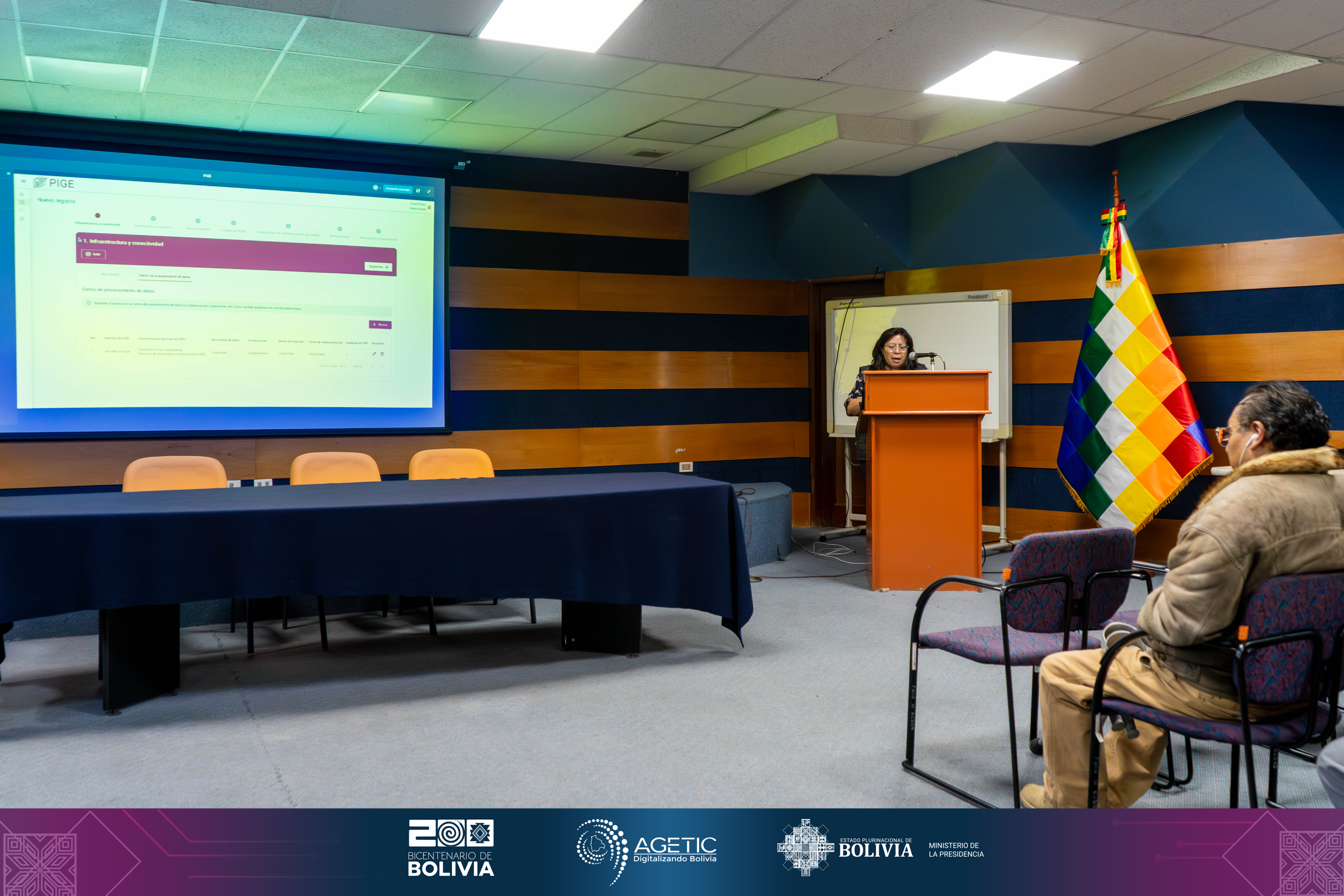 AGETIC socializa el nuevo Plan de Implementación de Gobierno Electrónico (PIGE) con delegados ministeriales